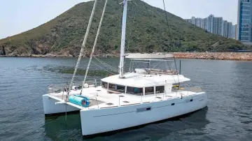 Lagoon 560 S2