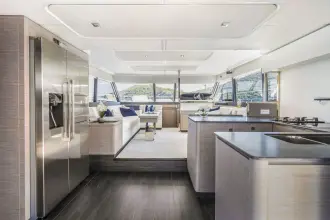 Thumbnail von Fountaine Pajot MY 6