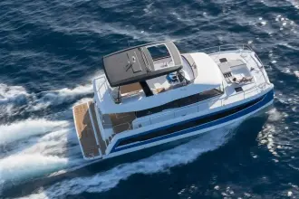 Thumbnail von Fountaine Pajot MY 6