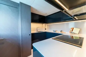 Thumbnail von Sunseeker 100 Yacht