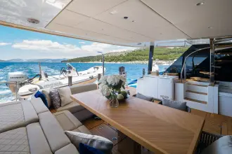 Thumbnail von Sunreef Yachts 60
