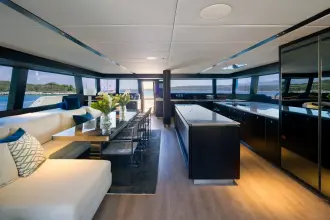 Thumbnail von Sunreef Yachts 70