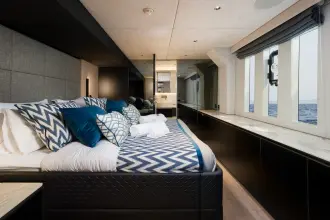 Thumbnail von Sunreef Yachts 70