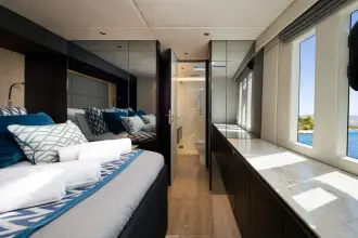 Thumbnail von Sunreef Yachts 70