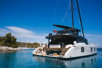 Thumbnail von Sunreef Yachts 70