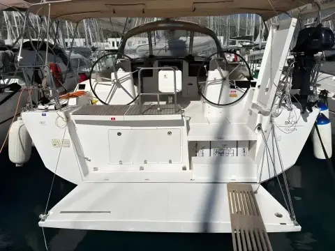Dufour 460