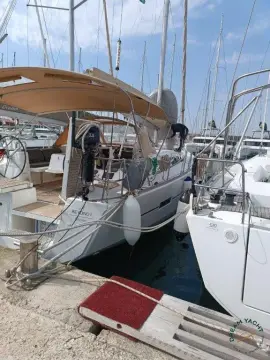 Dufour 460