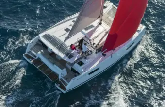 Thumbnail von Fountaine Pajot Astrea 42