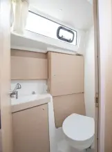 Thumbnail von Beneteau Oceanis 38.1