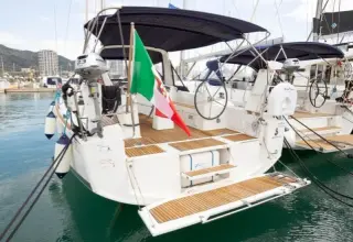 Thumbnail von Beneteau Oceanis 38.1