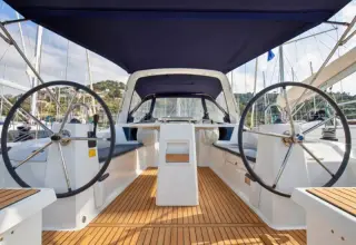 Thumbnail von Beneteau Oceanis 38.1