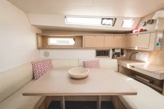 Thumbnail von Beneteau Oceanis 45