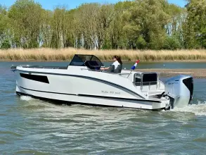 Thumbnail von Maxima 800 Cabin