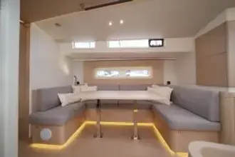 Thumbnail von Beneteau Oceanis Yacht 54