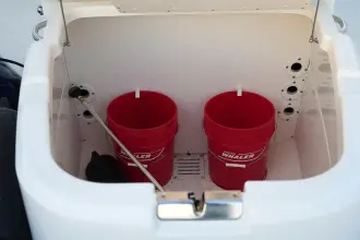 Thumbnail von Boston Whaler 270 Dauntless
