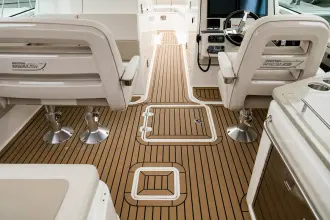 Thumbnail von Boston Whaler 320 Vantage