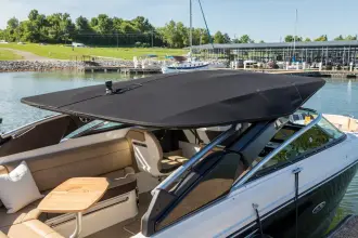 Thumbnail von Sea Ray SLX 280
