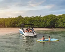 Thumbnail von Sea Ray SLX 260