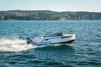 Alfastreet Marine 25 Cabin Evolution Outboard Series Alfastreet Marine 25 Cabin Evolution - Outboard Series
