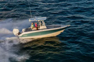Thumbnail von Boston Whaler 230 Outrage