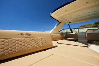 Thumbnail von Sea Ray Sundancer 320