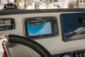 Thumbnail von Boston Whaler 250 Dauntless