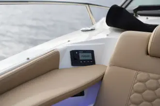 Thumbnail von Sea Ray Sundancer 320