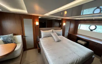 Thumbnail von Sunseeker 86 Yacht Salviti