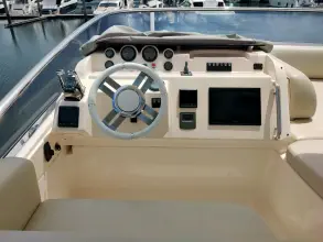 Thumbnail von Azimut 58