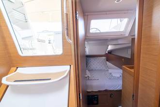 Thumbnail von Jeanneau Sun Odyssey 380