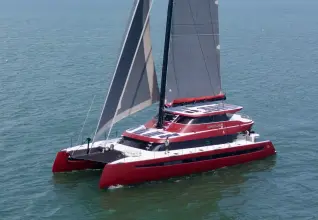 HH Catamarans HH88