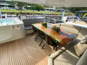 Thumbnail von HH Catamarans HH88