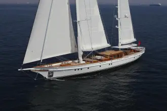 Thumbnail von Su marine 117' 2014