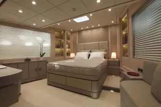Thumbnail von Su marine 117' 2014