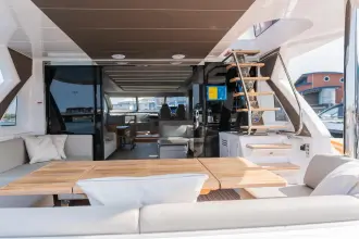 Thumbnail von Sunseeker 76 Yacht