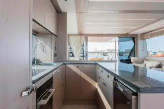 Thumbnail von Sunseeker 76 Yacht