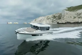 Quarken 35 Cabin Tourer