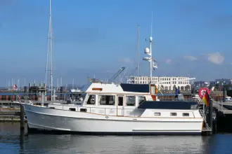 Thumbnail von Grand Banks 46 Motoryacht