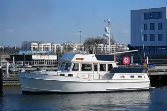 Thumbnail von Grand Banks 46 Motoryacht