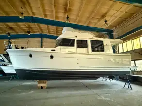 Beneteau Swift Trawler 34 Flybridge