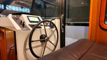 Thumbnail von Beneteau Swift Trawler 34 Flybridge
