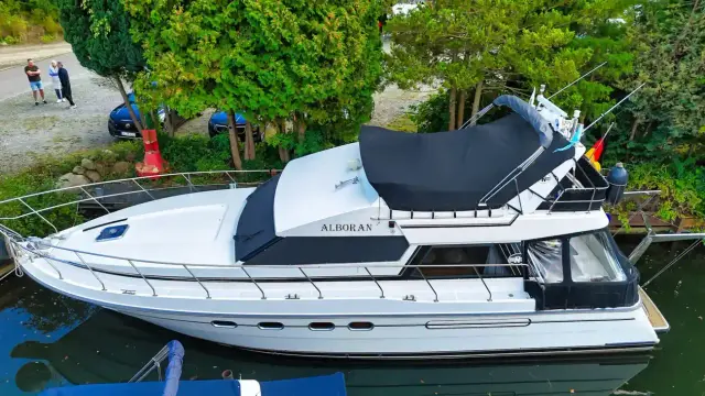 Neptunus 138 - 46 Flybridge Sedan Neptunus 138 / 46 Flybridge Sedan