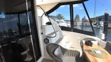 Thumbnail von Prestige 42 Flybridge