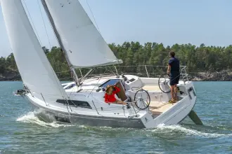 Thumbnail von Beneteau Oceanis 30.1 ODOO ID - 1.125