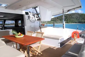 Thumbnail von Fountaine Pajot Lucia 40