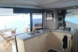 Thumbnail von Fountaine Pajot Lucia 40