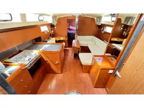 Thumbnail von Beneteau Oceanis 41.1