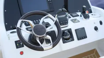 Thumbnail von Sealine F530 MOMENTS