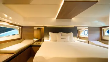 Thumbnail von Sealine F530 MOMENTS