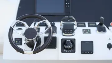 Thumbnail von Sealine F530 MOMENTS